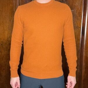COS Men’s Textured Knit Crewneck Sweater Size Small Orange Slim Fit